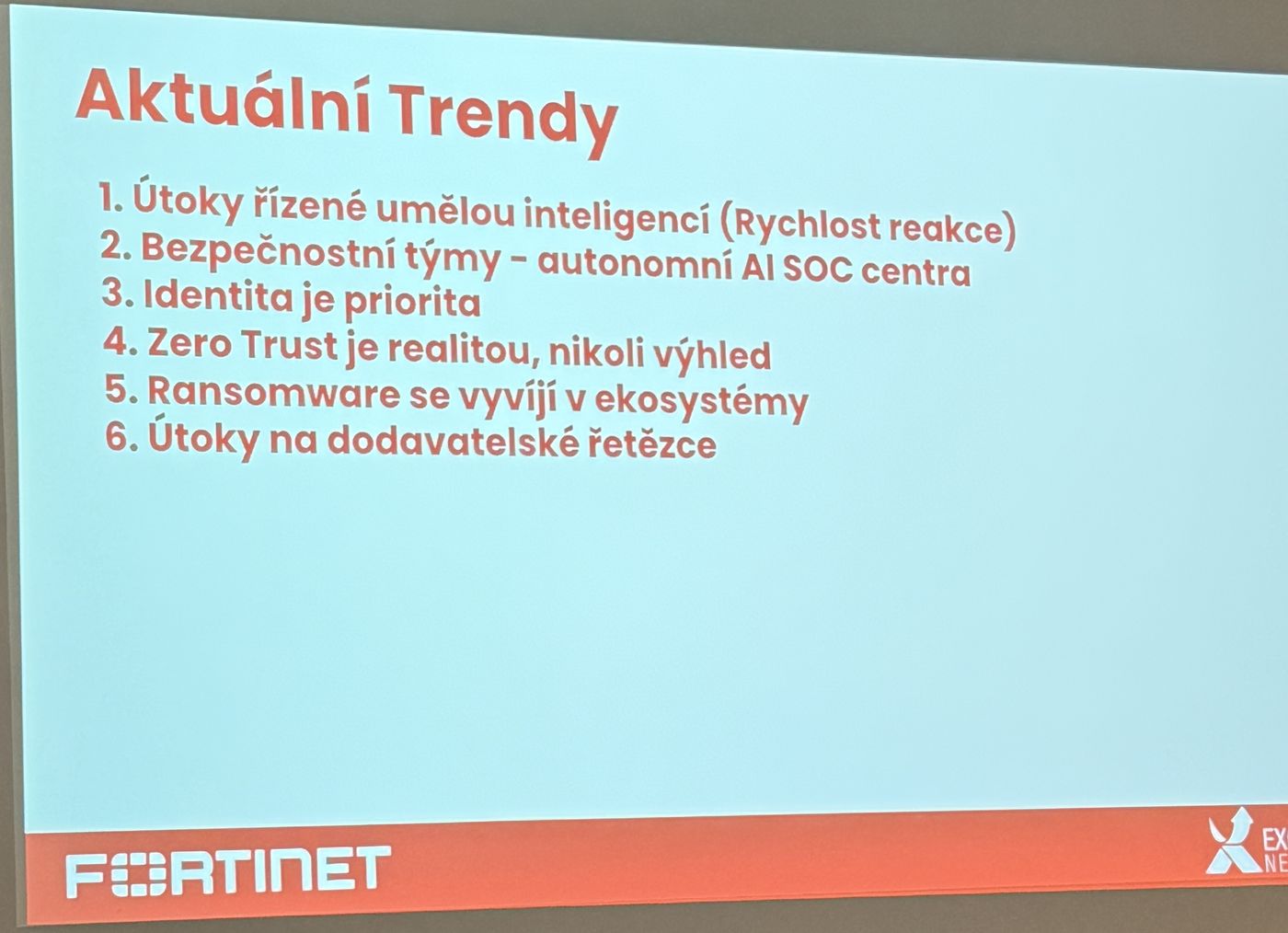 Slide Aktuální trendy z prezentace Fortinetu